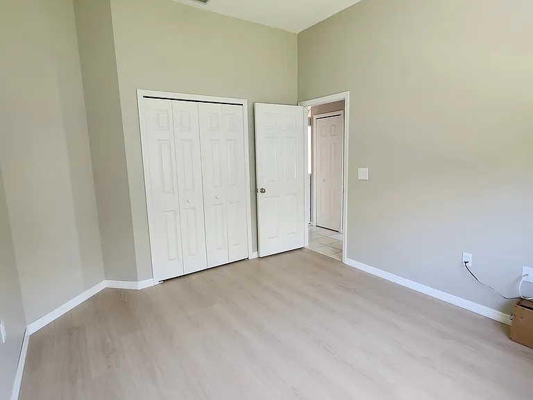 6818 Winslow St — Photo 12