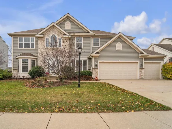 1847 Windrush DRIVE, Grafton, WI 53024