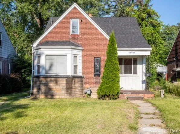 18932 Alcoy St, Detroit, MI 48205