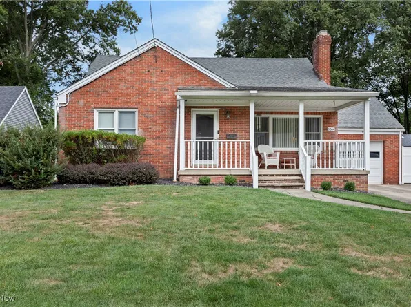 3064 Howell Dr, Poland, OH 44514