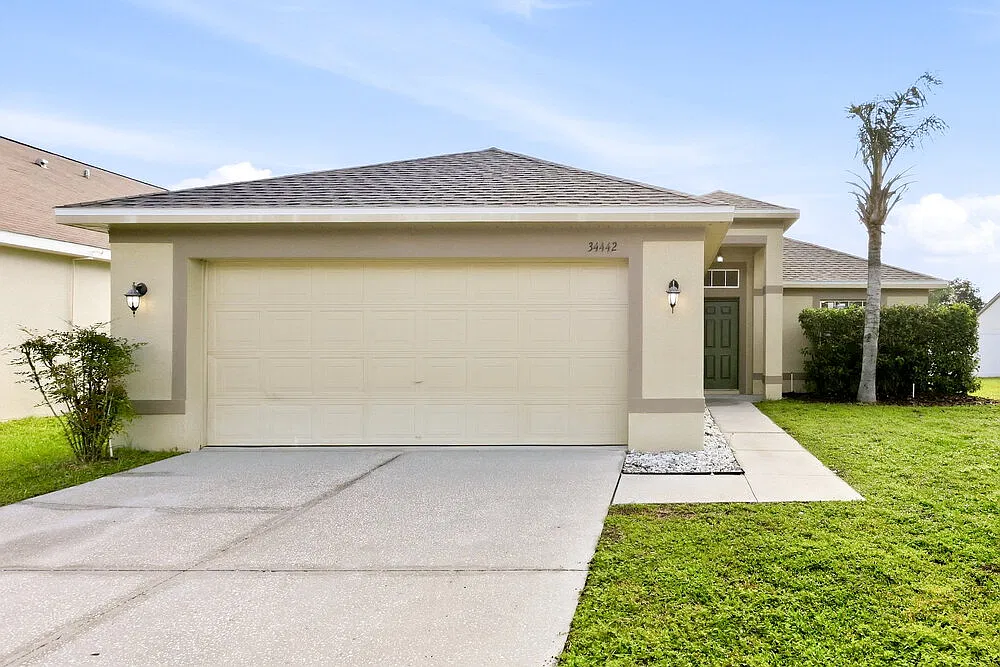 3 bed, 2.0 bath, 1224 sqft, $1,775 — Photo 1