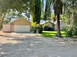 10381 Star Ave, Waterford, CA 95386