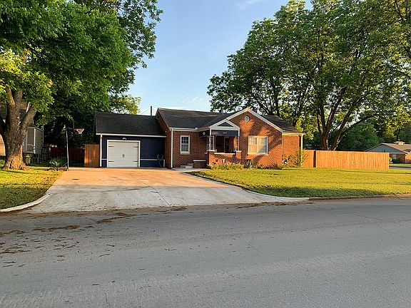 DRIVEWAY EXPANDED IN 2020