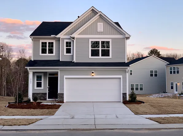 1209 Rosefinch Dr, Durham, NC 27703