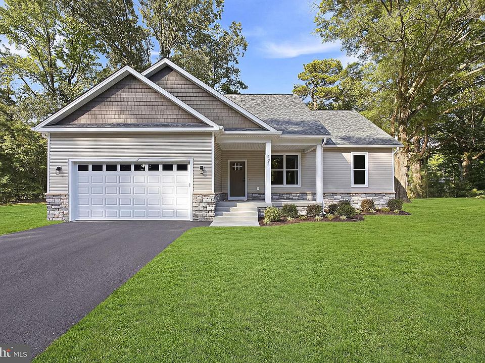 1st image of 171 Lighthouse Ln