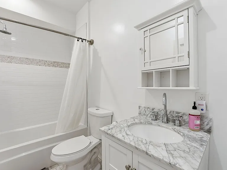 1841 Monroe St NW — Photo 18