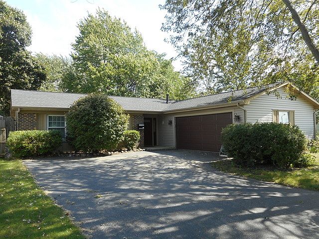 1st image of 8249 Kingsbury Dr