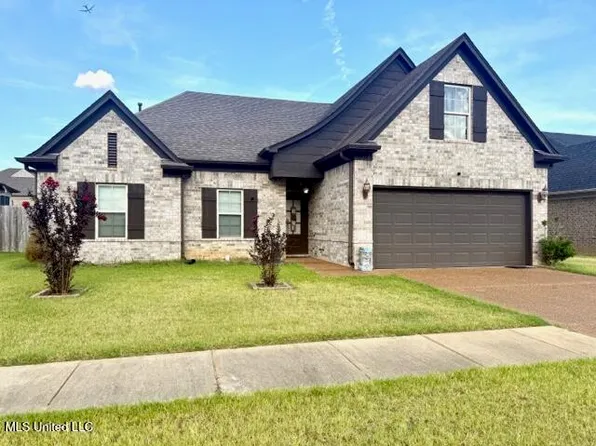 7934 Sycamore Dr, Southaven, MS 38671