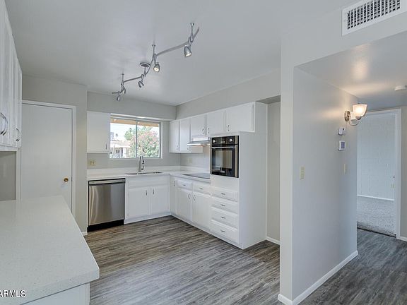4th image of 10602 W Camden Ave