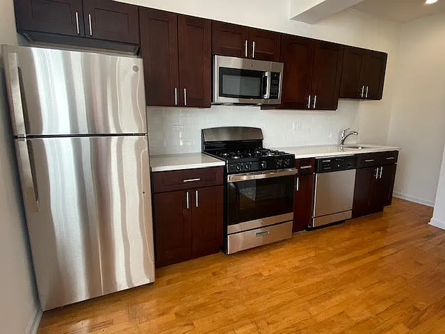 1555 N Mohawk St #C3 — Photo 1