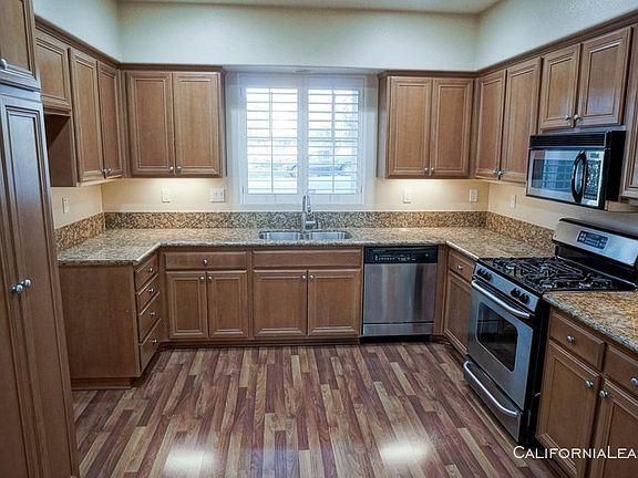 5th image of 24044 Cottage Circle Dr