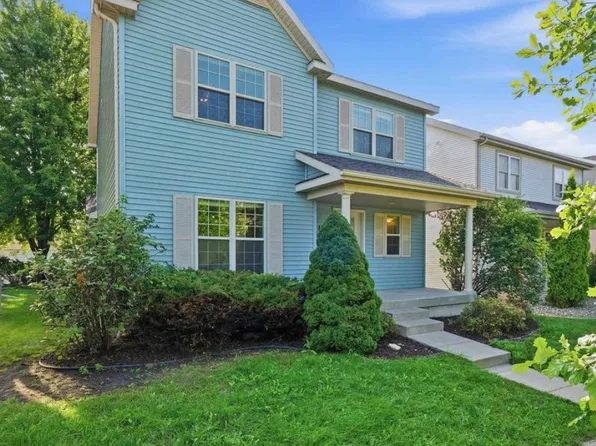 1587 Don Simon Dr, Sun Prairie, WI 53590