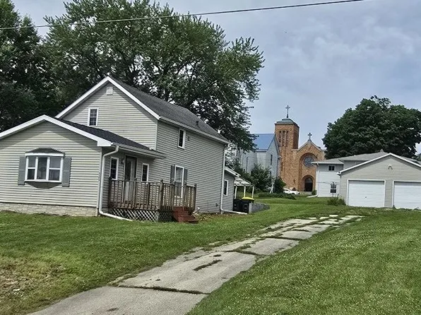 529 Mill St, Bloomington, WI 53804