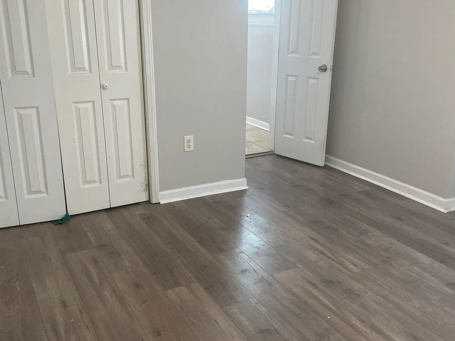 1 bed, $1,200 — Photo 2
