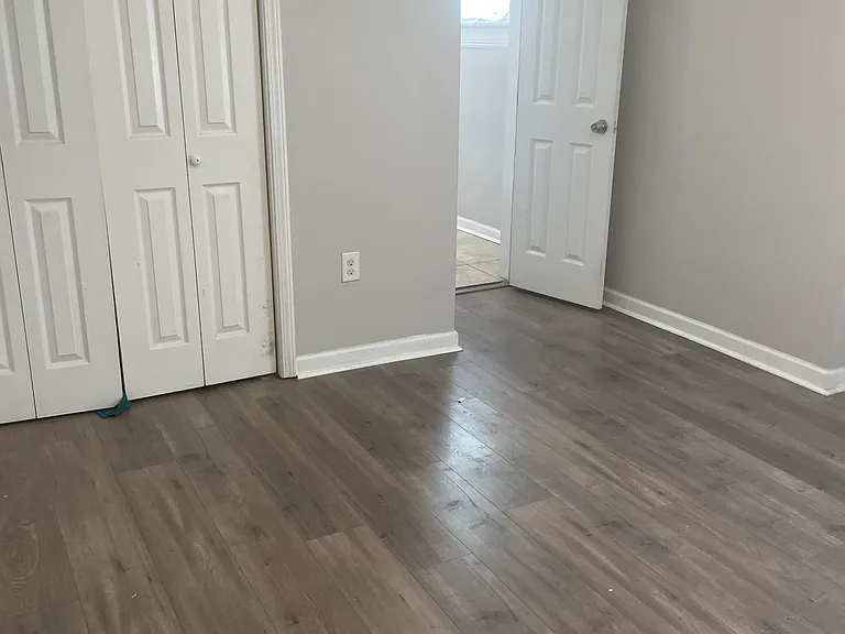 1410 Saint Andrew St #5 — Photo 2