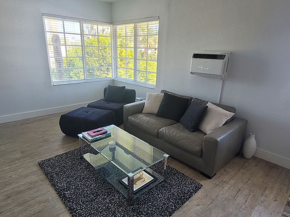 1st image of 820 Euclid Ave APT 301