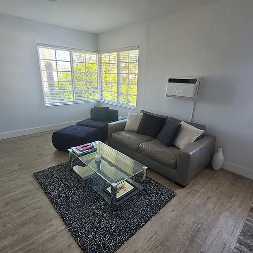 820 Euclid Ave #301 Photo 1