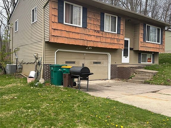 2nd image of 9446 Concord Cir