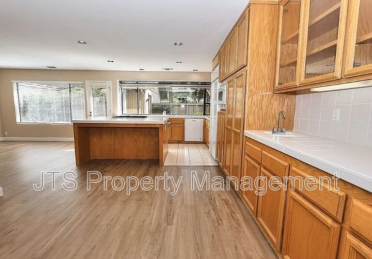 11674 Gold Country Blvd — Photo 13