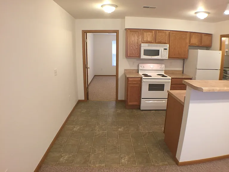 127 Dorset Ct — Photo 36