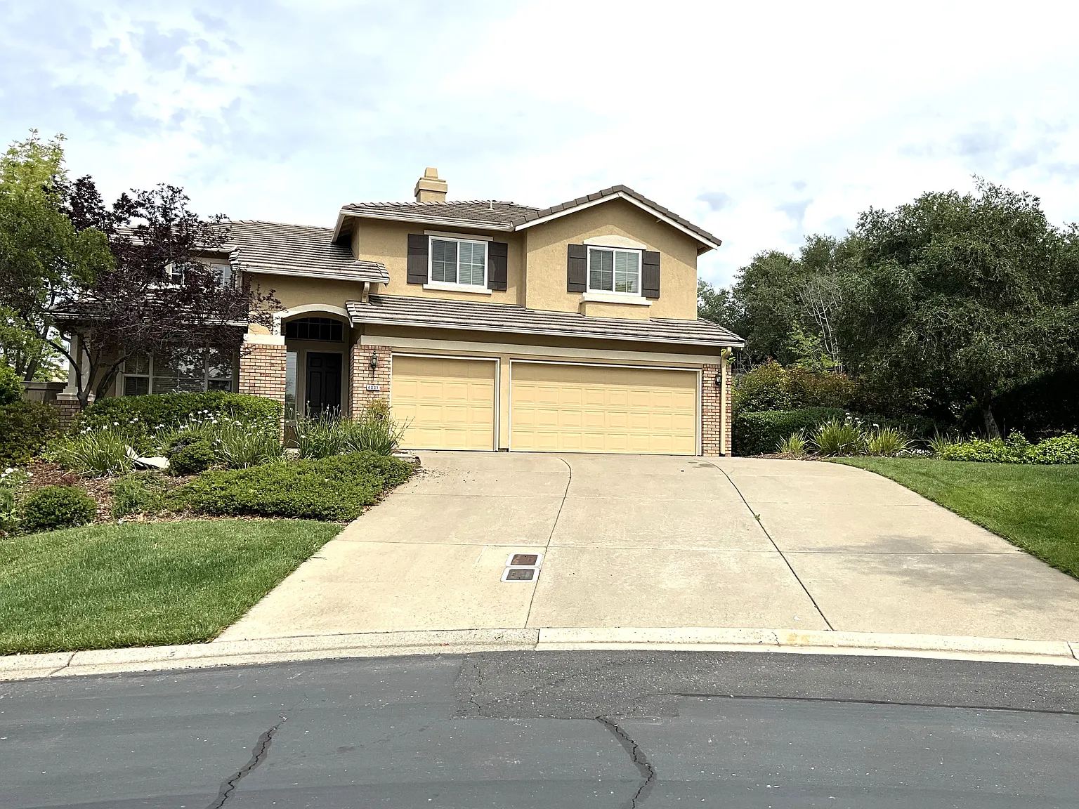 4031 Alamo Ct photo 1