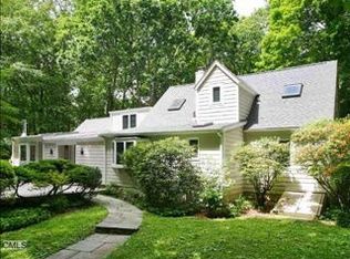 35 Bridge Rd, Weston, CT 06883