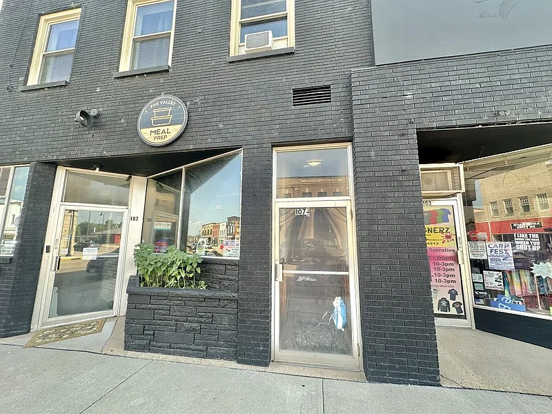 1 bed, 1.0 bath, 570 sqft, $899 — Photo 4