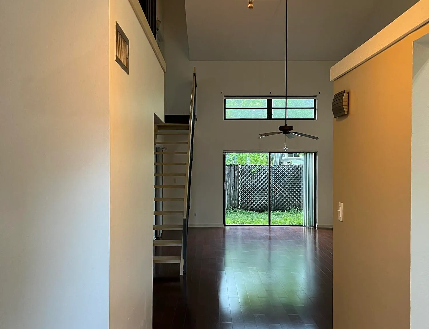 2 bed, 2.0 bath, 1166 sqft, $2,400 — Photo 4