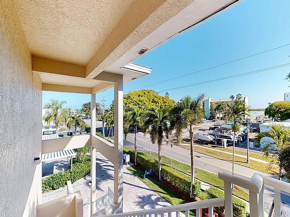 3rd image of 1136 Bald Eagle Dr #307