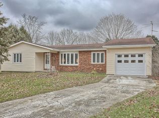 506 3rd Ct, Saint Joseph, IL 61873