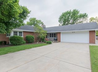 619 Meyer Ct, Aurora, IL 60506