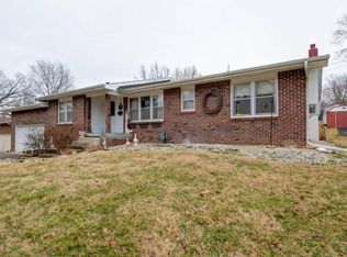 1006 S 3rd Ave, Ozark, MO 65721
