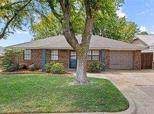 133 Stewart Ave, Weatherford, OK 73096