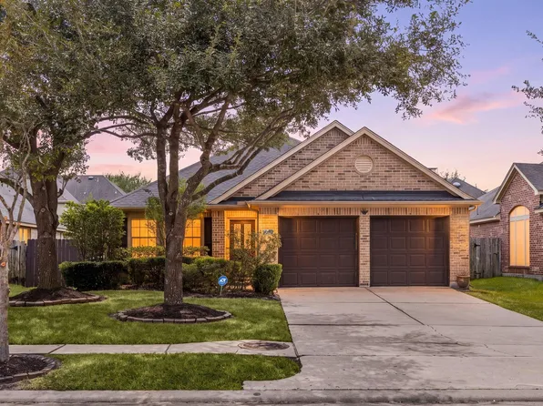 13018 Idle Water Ln, Houston, TX 77044