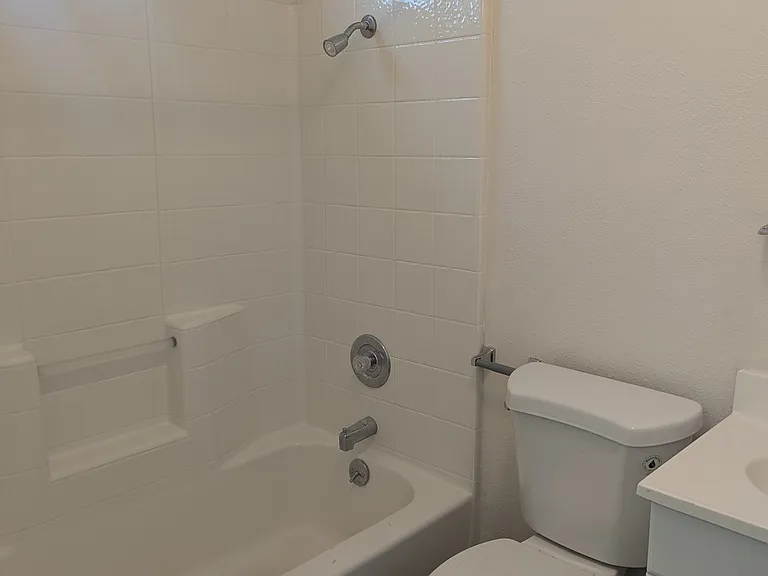 238 E First North St #3 — Photo 17