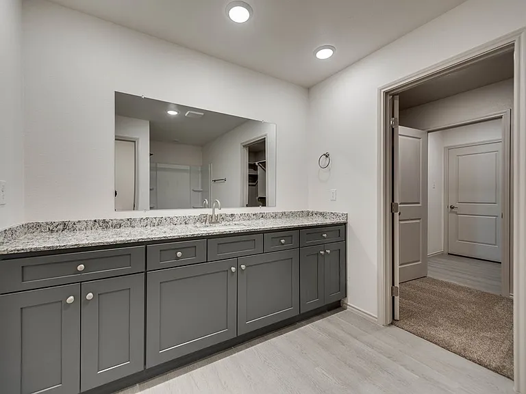 8206 E County Road 111 — Photo 19