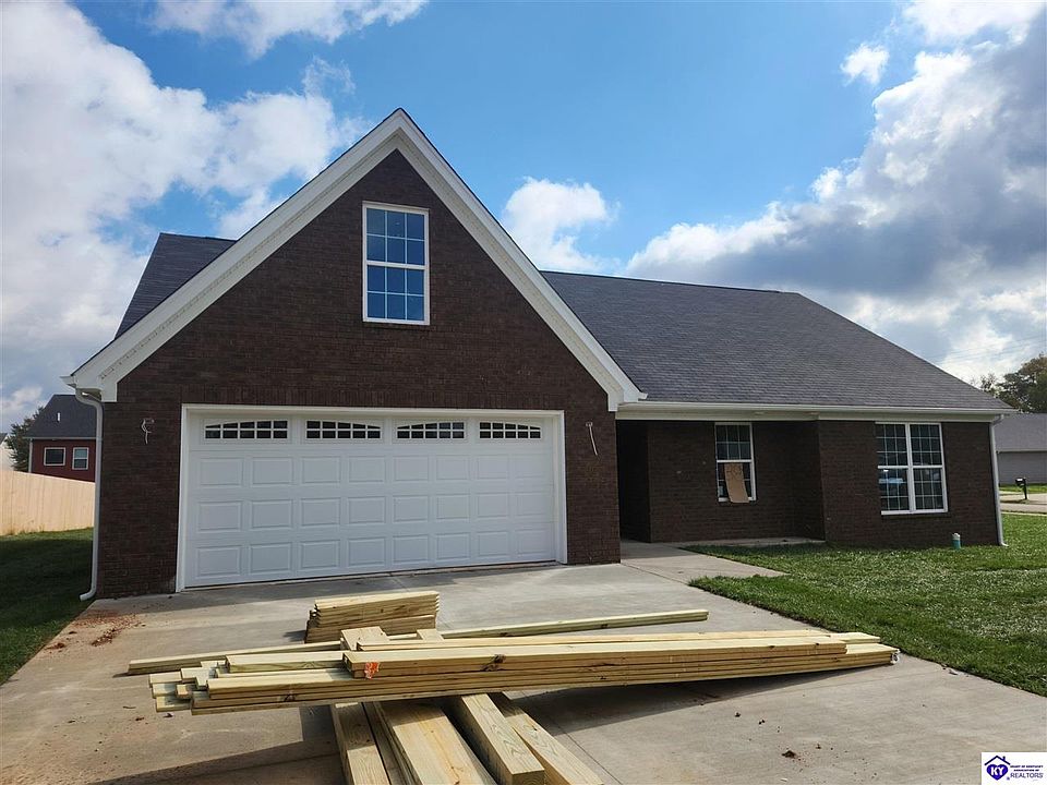 1st image of 366 Vineland Place Dr