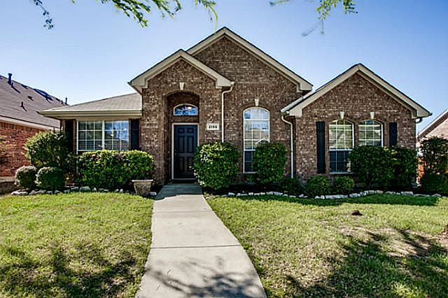 1st image of 2155 Garden Crest Dr