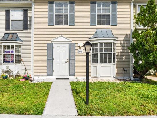 304 Georgian Park Drive, Jupiter, FL 33458