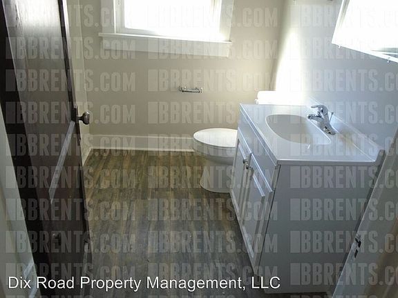 5th image of 24 Northwood Ave