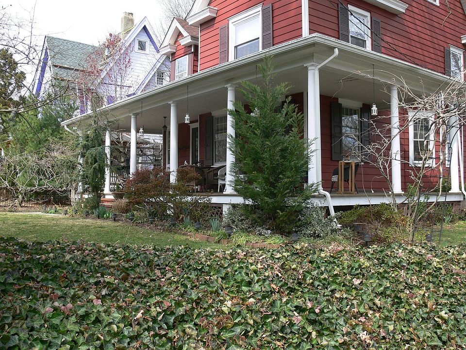 Fabulous wrap around porch