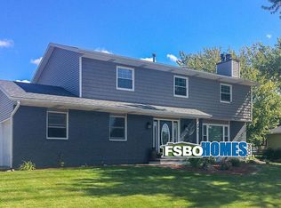 4943 Woodland Ave, Davenport, IA 52807