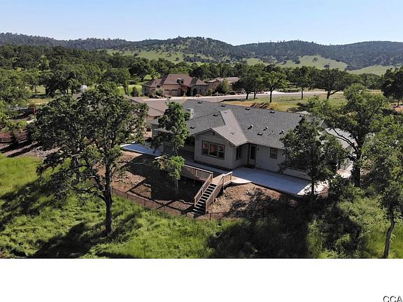 3rd image of 20 Vista Knolls Ct