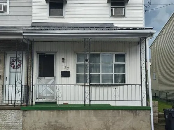 127 S Broad Mountain Ave, Frackville, PA 17931