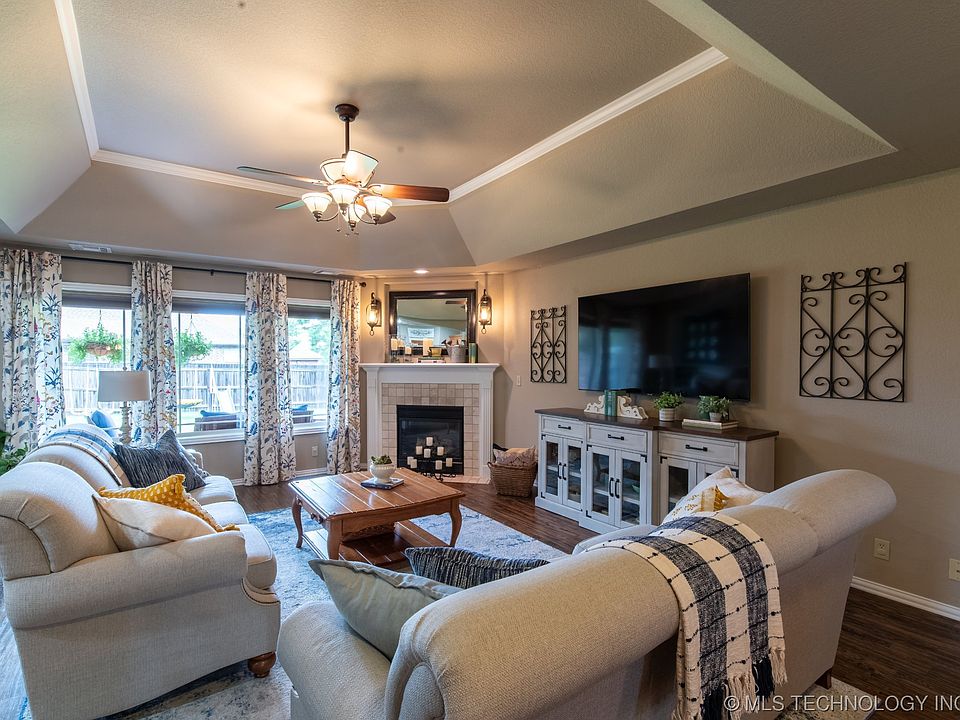 831 W 150th St S, Glenpool, OK 74033 Zillow