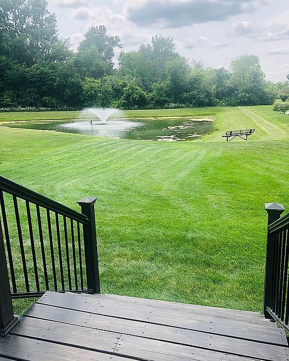 1st image of 7895 Shire Ln
