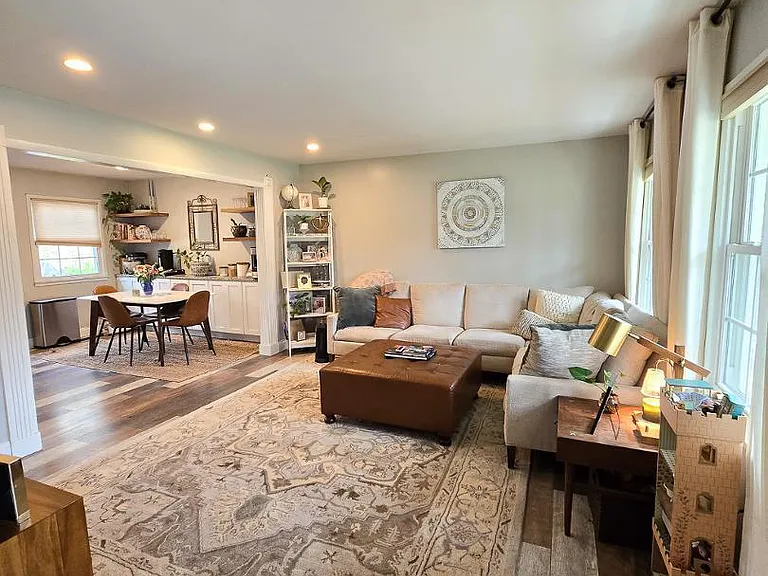 5813 Rangeley Dr — Photo 5