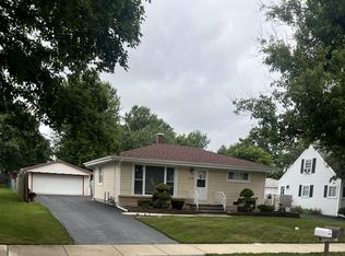614 N La Londe Ave, Lombard, IL 60148