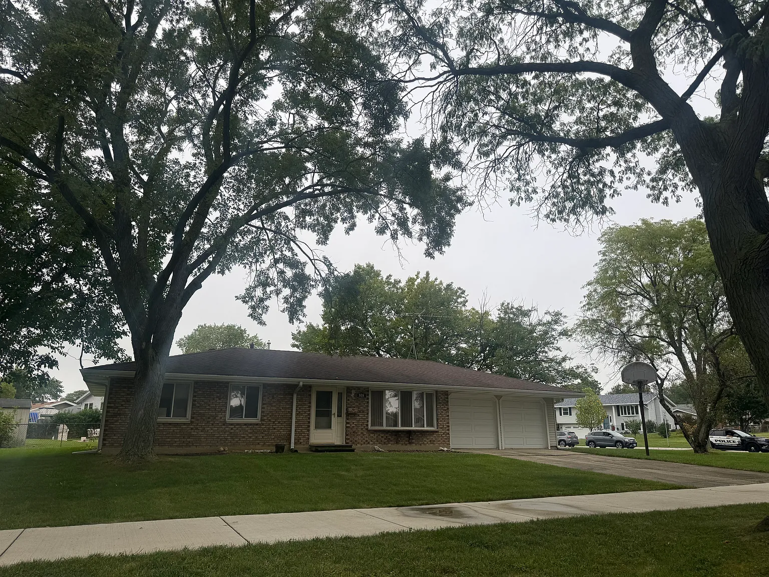 3 bed, 1.5 bath, 1140 sqft, $3,100 — Photo 1
