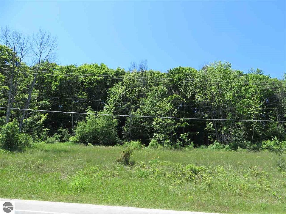1st image of N Manitou Trl